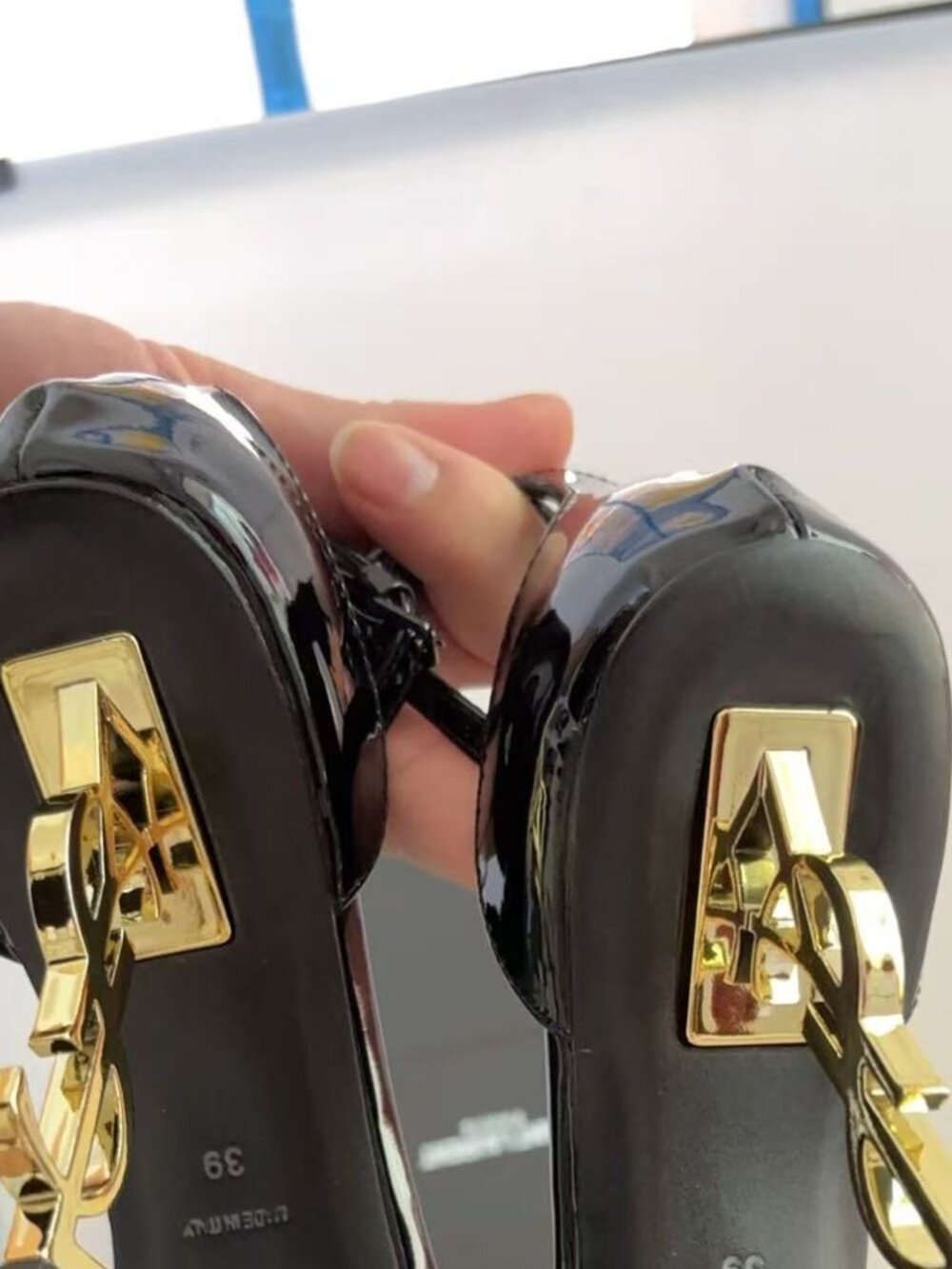 Saint Laurent Opyum YSL Logo Sandals - Black Patent - Size 39 - Picture 6 of 6